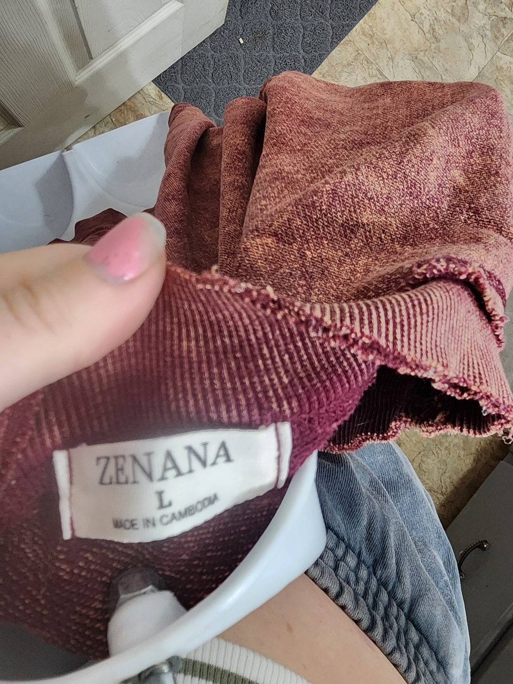 Zenana Outfitters Washed Burgundy Crewneck with Desert Graphic - Picture 3 of 4